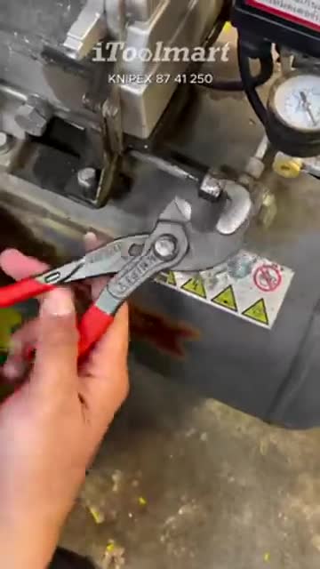คีมคอม้า KNIPEX 87 41 250 SB Multiple Slip Joint Spanner