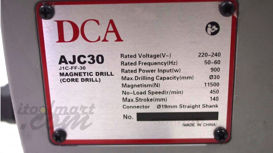 สว่านแท่นแม่เหล็ก DCA รุ่น AJC30 (หัวแบบ TAPER/MT2)
