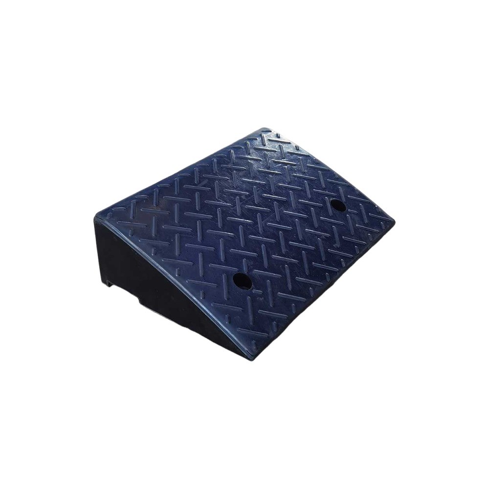 ยางปีนฟุตบาท YAMADA SPTFCR02 รุ่น CR02 ขนาด 470x345x130mm