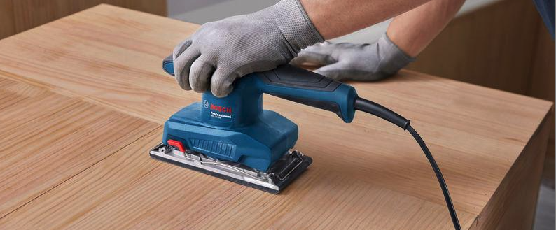 เครื่องขัดกระดาษทราย BOSCH 06010701K0 200 วัตต์