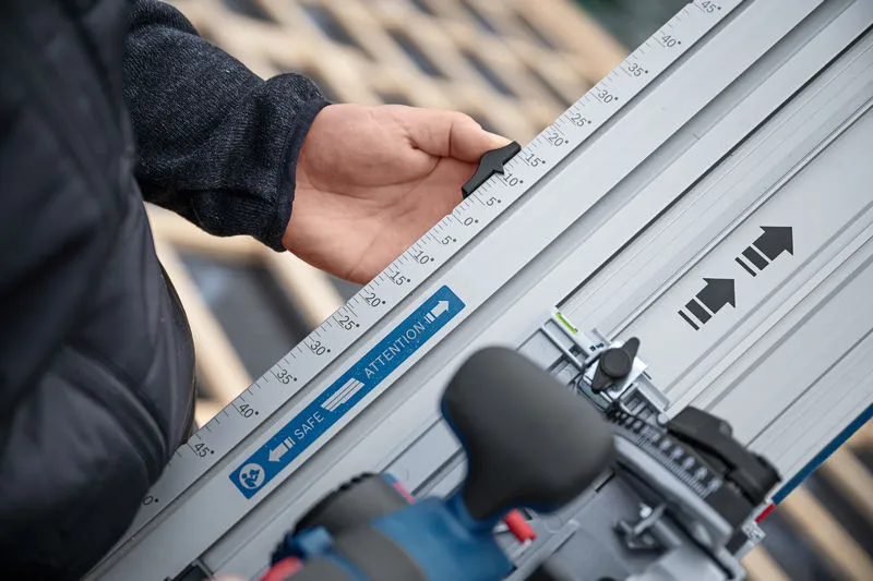 รางนำตัด BOSCH 1600A02V35 ขนาด 300 มม 