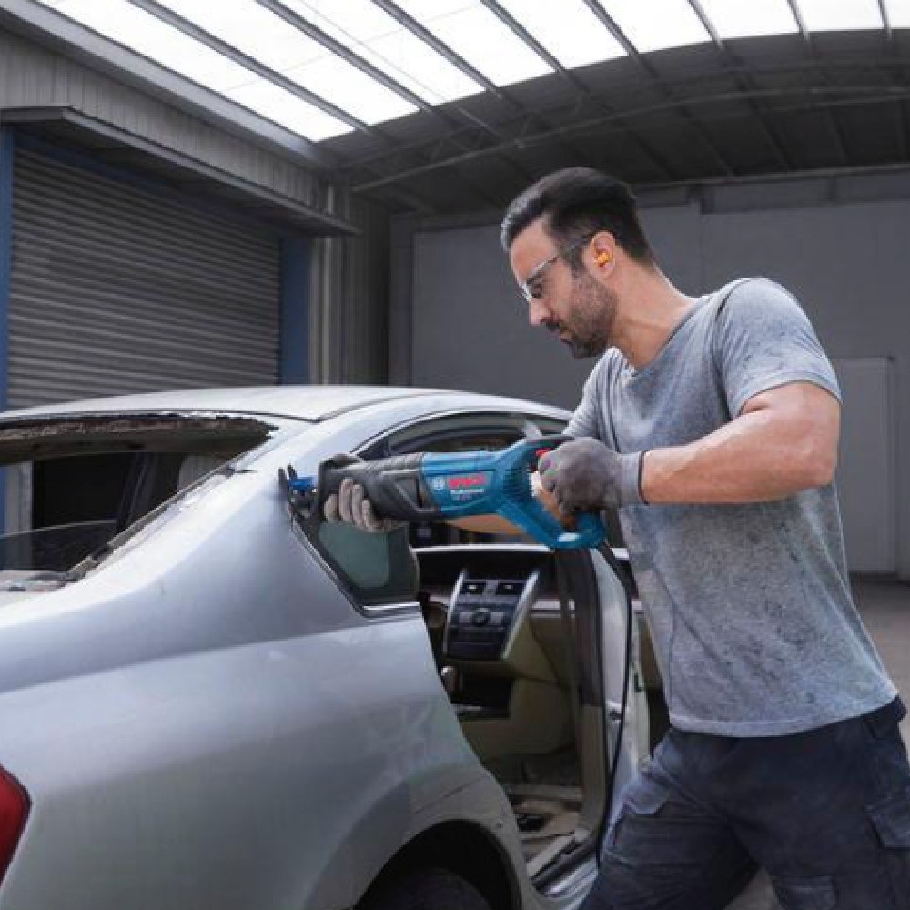 เลื่อยเอนกประสงค์ BOSCH 06016C70K0 1250 วัตต์