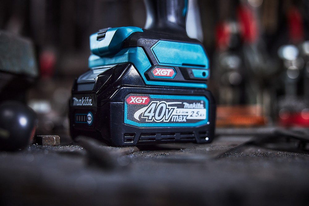 สว่านกระแทกไร้สาย MAKITA HP001GM101 40V. ขนาด 1/2 นิ้ว (13 มิล) พร้อมแบต 4.0Ah Cordless impact drill