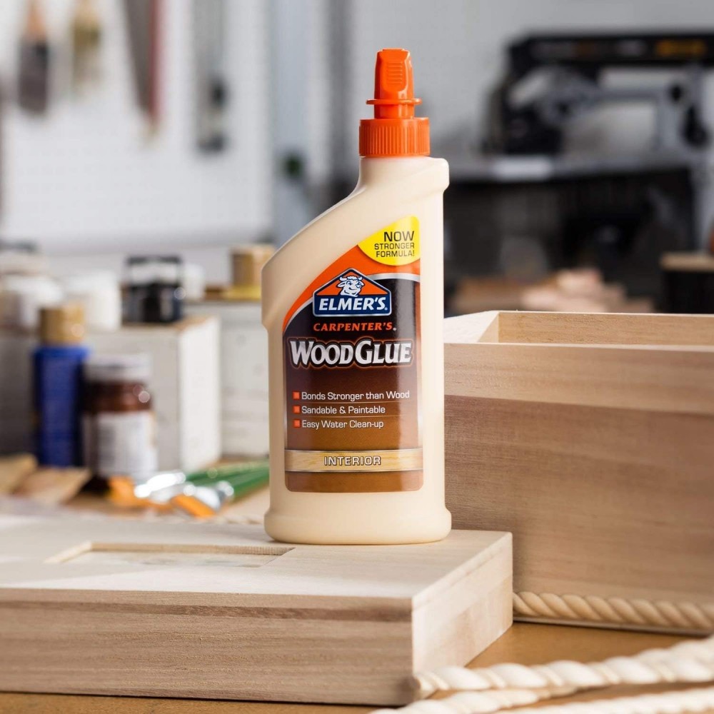 กาวลาเท็กซ์ สำหรับติดไม้ Elmer's E7010 Carpenter Wood Glue ขนาด 8 Oz (236 ml.)