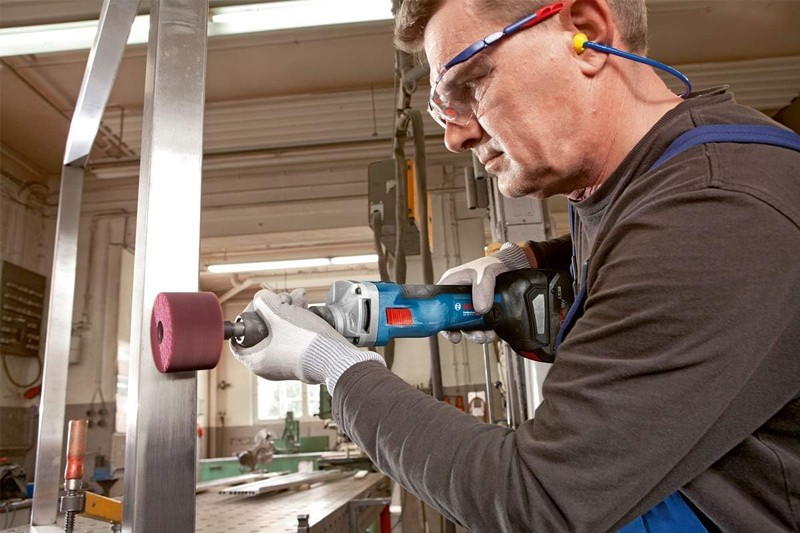 เครื่องเจียรคอตรงไร้สาย BOSCH GGS 18V-10 SLC (ตัวเปล่า)