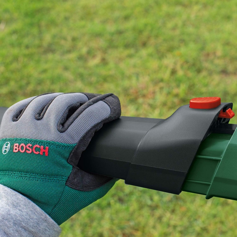 เครื่องเป่าลมไร้สาย Bosch UniversalGardenTidy 3000