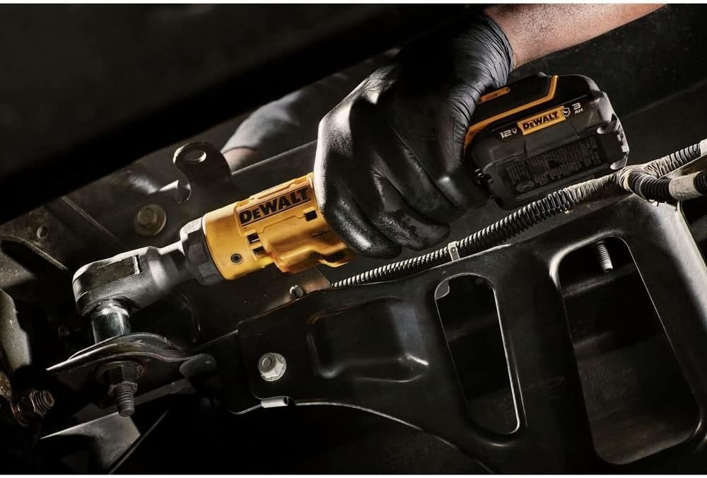 ประแจบล็อกไร้สาย 12V. Dewalt DCF503N ขนาด 3/8 นิ้ว (ตัวเปล่า)
