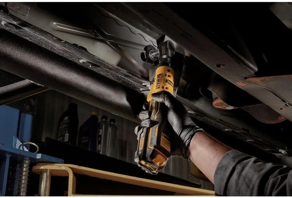 ประแจบล็อกไร้สาย 12V. Dewalt DCF503N ขนาด 3/8 นิ้ว (ตัวเปล่า)