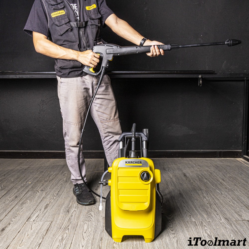 เครื่องฉีดน้ำแรงดันสูง Karcher K4 COMPACT 130 บาร์ 1 637 500 0 เครื่องฉีดน้ำแรงดันสูง Karcher K4 COMPACT 130 บาร์ 1 637 500 0