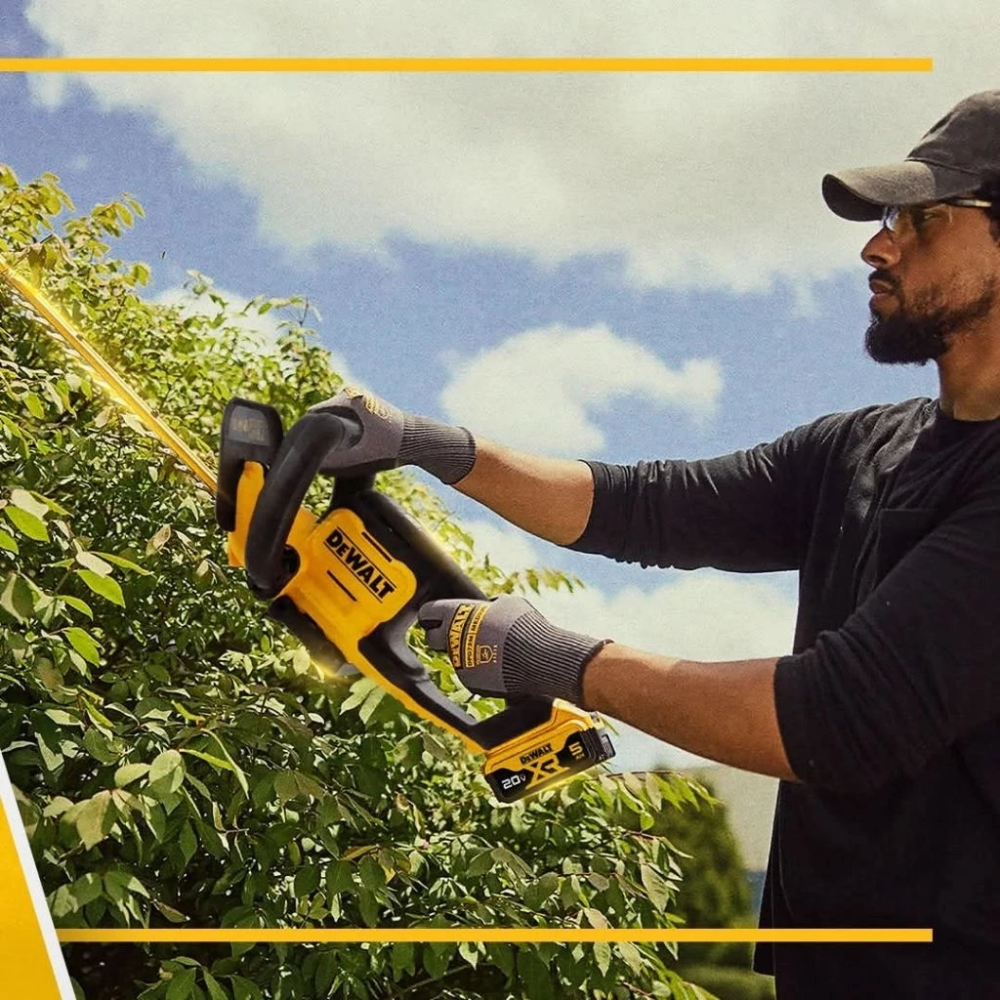 เครื่องตัดแต่งพุ่มไม้ไร้สาย DEWALT DCMHT564N B1
