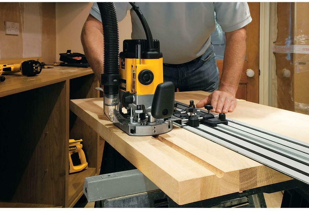 อุปกรณ์เสริม เครื่องทริมเมอร์ DEWALT DWS5031 XJ สำหรับติดกับราง DWS5021 22
