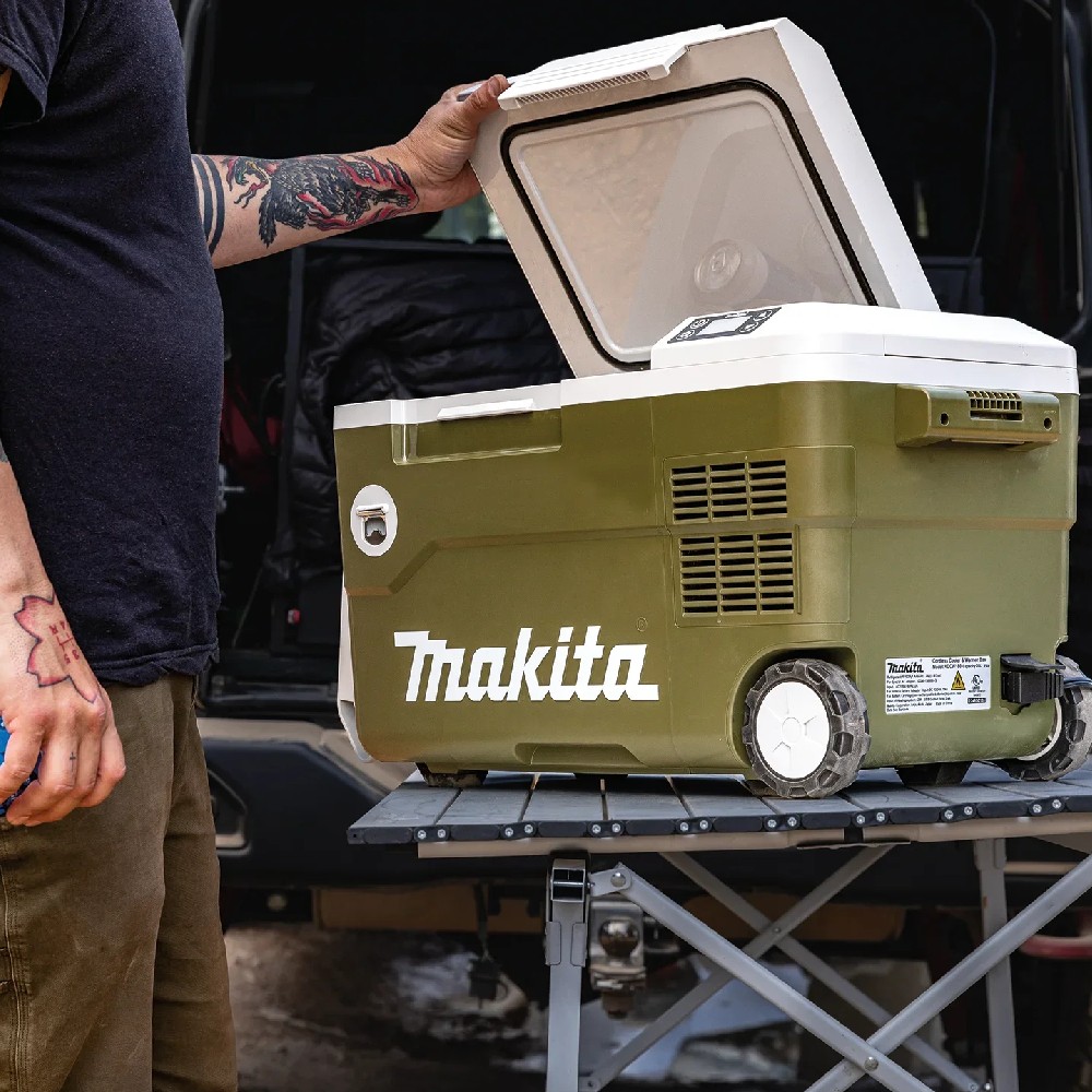 กล่องเก็บความเย็น ร้อน MAKITA CW001GZ02O LXT 18V   XGT 40Vmax ความจุ 20 ลิตร เก็บความเย็น  18°C เก็บความร้อน 60°C  ตัวเปล่า 