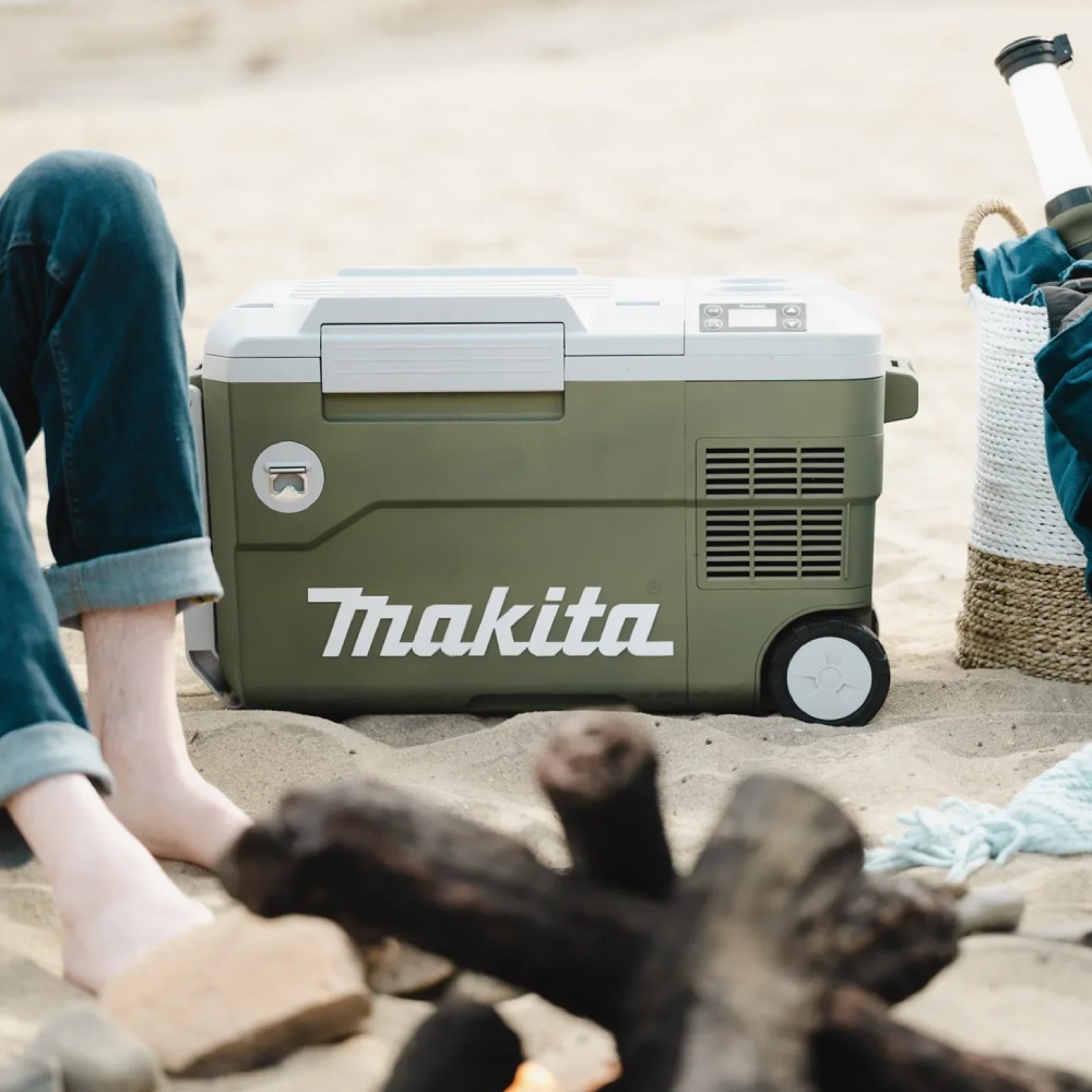 กล่องเก็บความเย็น ร้อน MAKITA CW001GZ02O LXT 18V   XGT 40Vmax ความจุ 20 ลิตร เก็บความเย็น  18°C เก็บความร้อน 60°C  ตัวเปล่า 