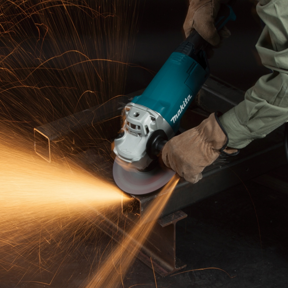 เครื่องเจียรไฟฟ้า MAKITA GA7061R ขนาด 7 นิ้ว กำลังไฟ 2200 วัตต์