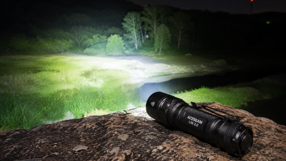 ไฟฉายสว่างมากแต่ทำไมส่องได้ไม่ไกล เรื่อง Lumens กับระยะส่องต่างกันอย่างไร