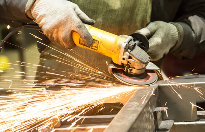 เครื่องเจียร Dewalt DWE8200T-B1 ขนาด 4 นิ้ว กำลังไฟ 850 วัตต์