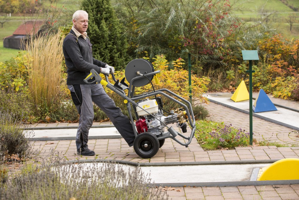 เครื่องฉีดน้ำแรงดันสูง Karcher HD 923 DE 11879070
