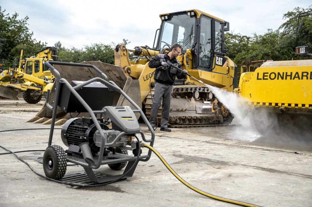 เครื่องฉีดน้ำแรงดันสูง Karcher HD 950 Ge 13675060