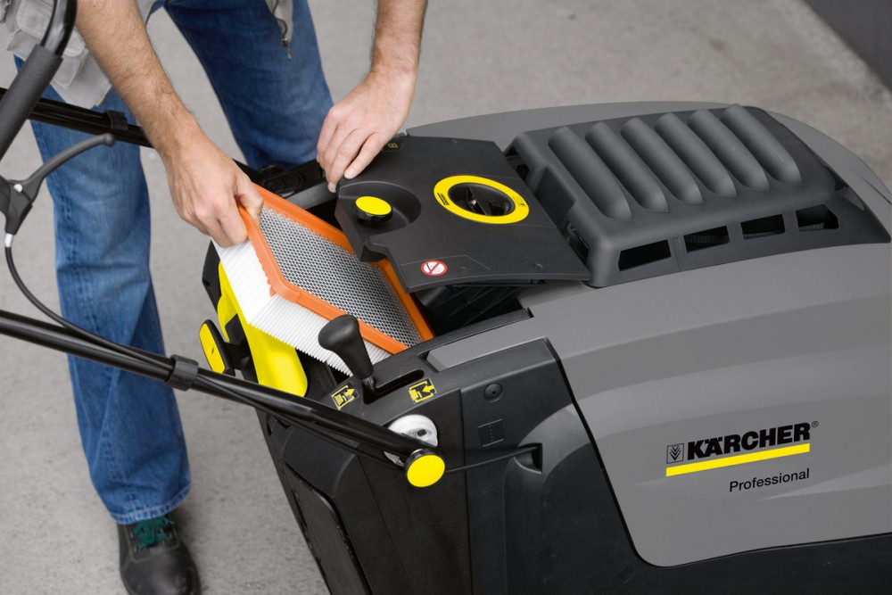 เครื่องกวาดพื้น เครื่องกวาดถนน Karcher KM 7540W Bp Pack 10492070