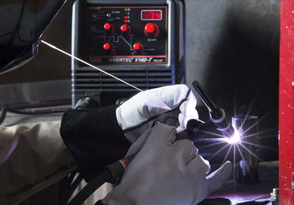 เครื่องเชื่อม TIG Lincoln Electric Invertec® V160-T TIG Welder