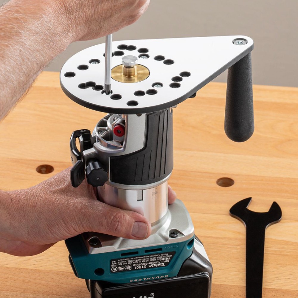 ฐานทริมเมอร์เยื้องศูนย์ Woodpeckers SMTROB M 23 StabiMax Trim Router Offset Base