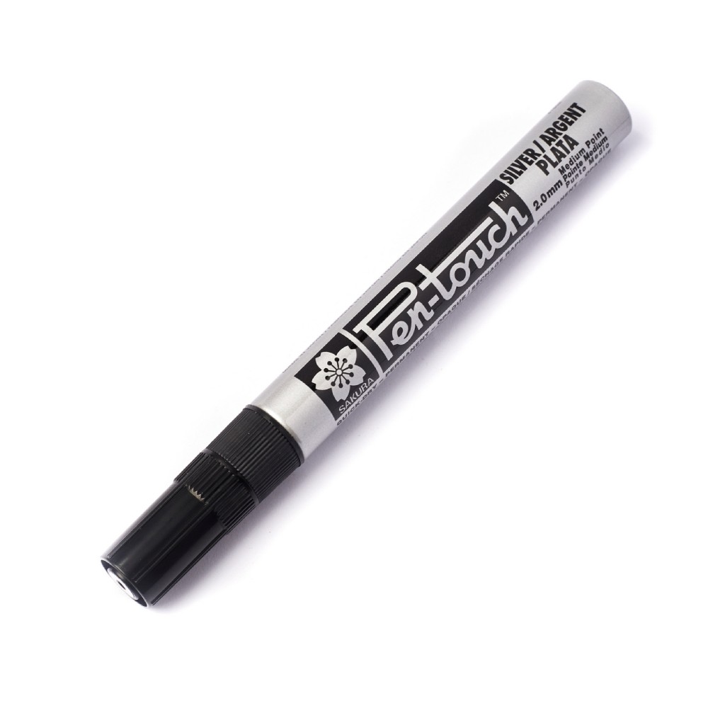 ปากกาเพ้นท์ SAKURA XPMK B 41502 ขนาด 2 mm  สีเงิน