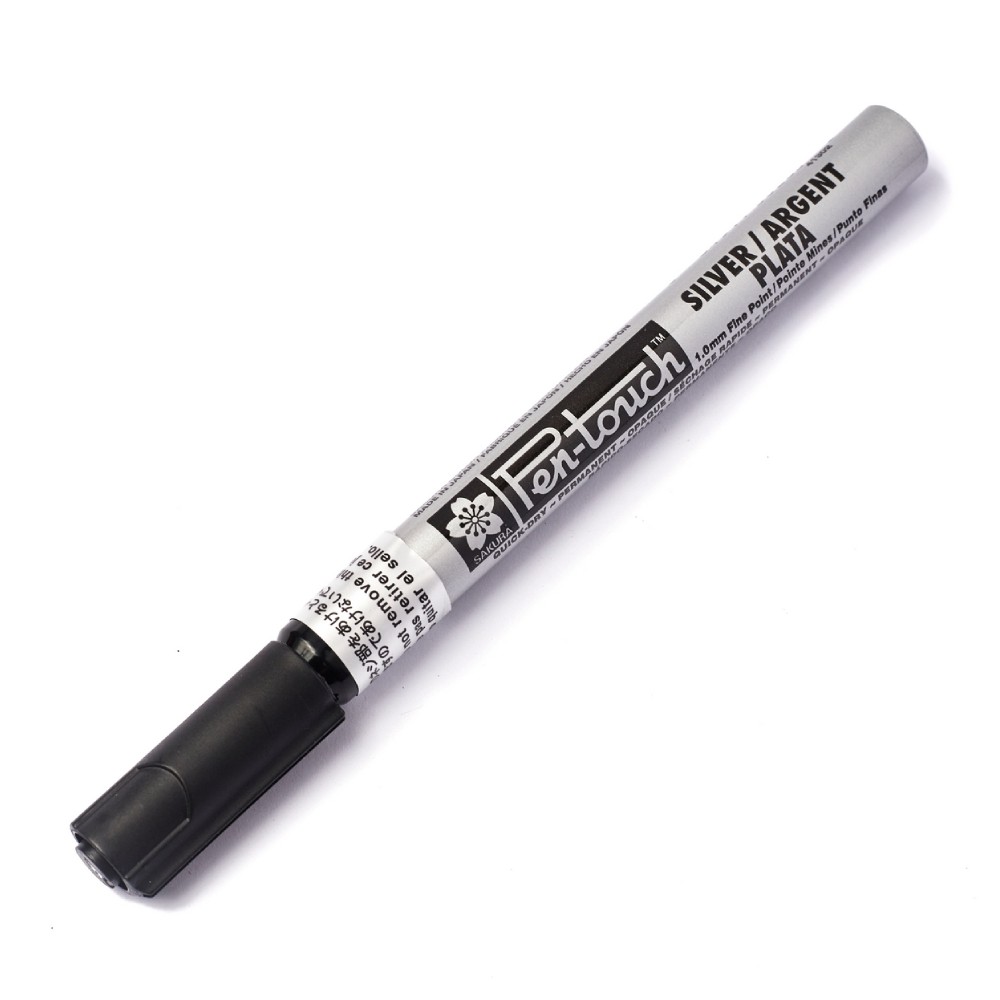 ปากกาเพ้นท์ SAKURA XPMK 41302 ขนาด 1 mm  สีเงิน
