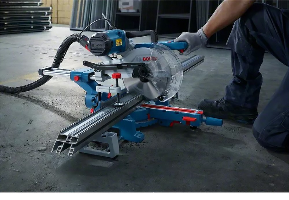Sliding Mitre Saw Bosch GCM 254 D