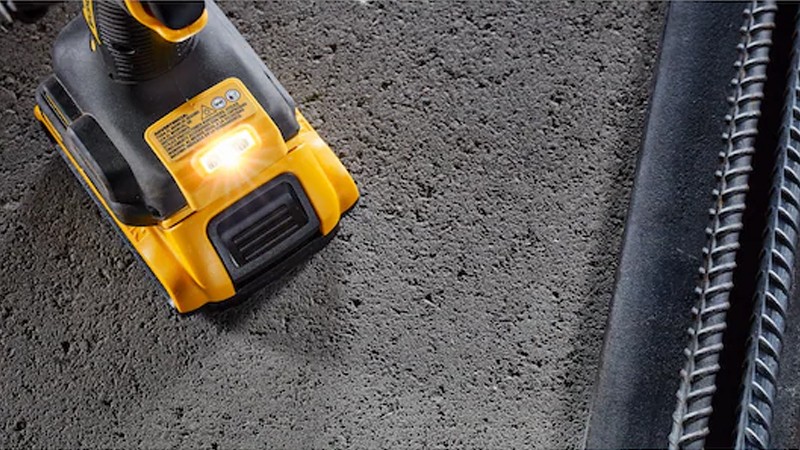 เครื่องตัดอเนกประสงค์ Dewalt DCS438B 20V ขนาด 76 มม. (ตัวเปล่า)