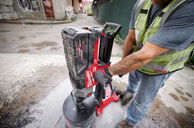Milwaukee MXF HD812 ASIA MX FUEL™ REDLITHIUM™ 12.0Ah Battery
