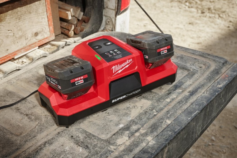 แท่นชาร์จแบตเตอรี่ ซุปเปอร์ชาร์จ Milwaukee M18 DBSC SA ชาร์จแบตได้ 2 ก้อน
