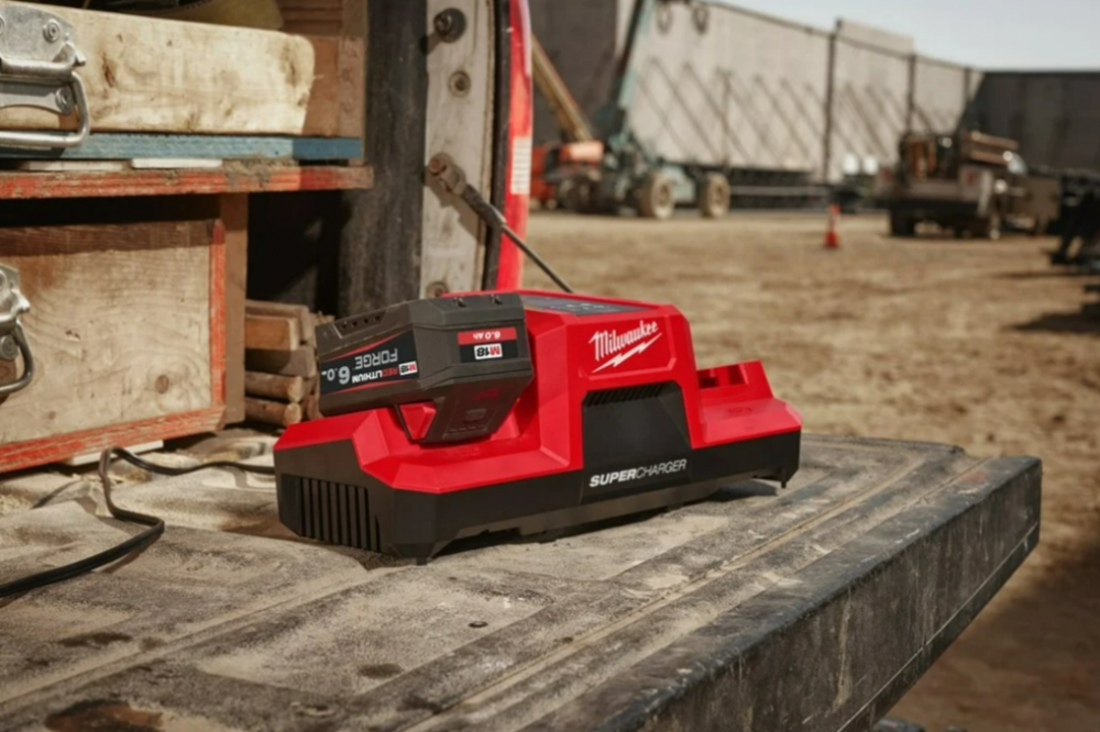 แท่นชาร์จแบตเตอรี่ ซุปเปอร์ชาร์จ Milwaukee M18 DBSC SA ชาร์จแบตได้ 2 ก้อน