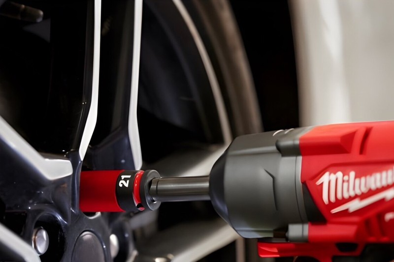 ชุดลูกบล็อก สำหรับถอดล้อรถยนต์ MILWAUKEE 49-66-7834 ขนาด 1/2 นิ้ว (3 ชิ้น)