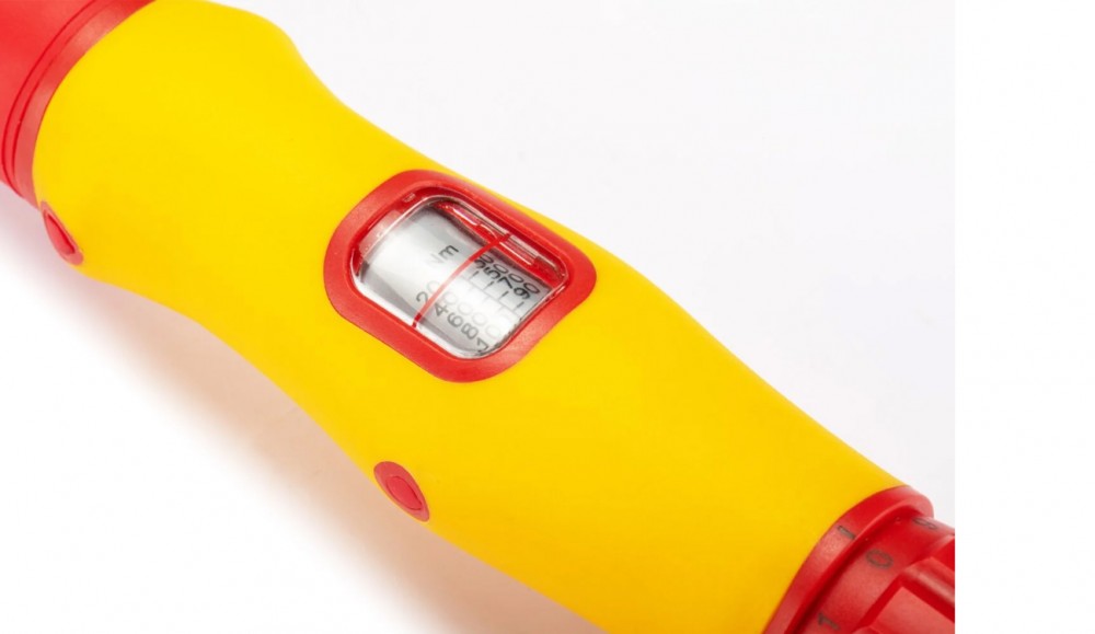 SATA 96615 1/2 inch Insulated Torque Wrench 20-100 Nm.