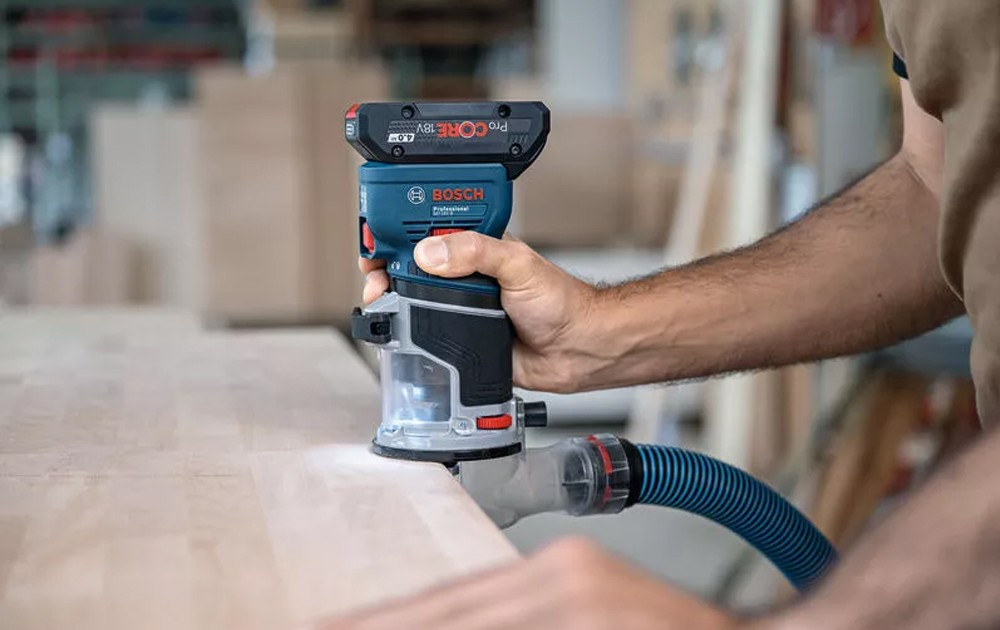 เครื่องเซาะร่อง ทริมเมอร์ BOSCH GKF 18V 8 PROFESSIONAL 06016C2001  ตัวเปล่า 