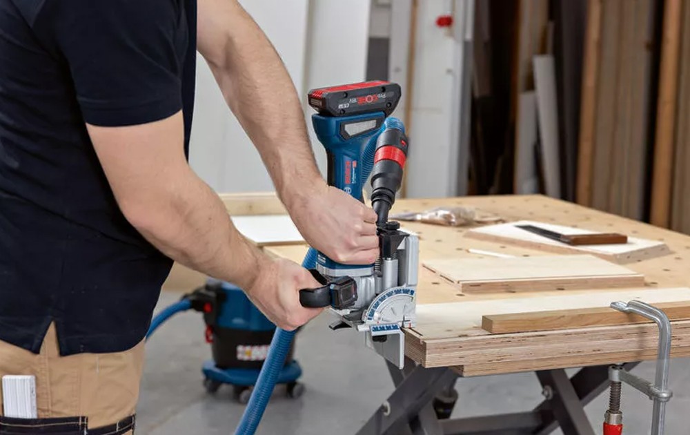 เครื่องเซาะร่องไร้สาย BOSCH GFF 18V 22 Professional 0601620101  ตัวเปล่า 