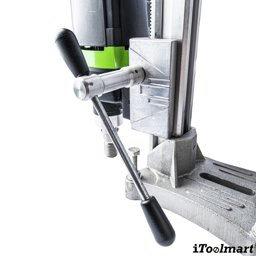 เครื่องเจาะคอริ่ง  เจาะปูน  EIBENSTOCK DRILL DB200 การเจาะสูงสุด 200 มม   ไม่รวมดอก 
