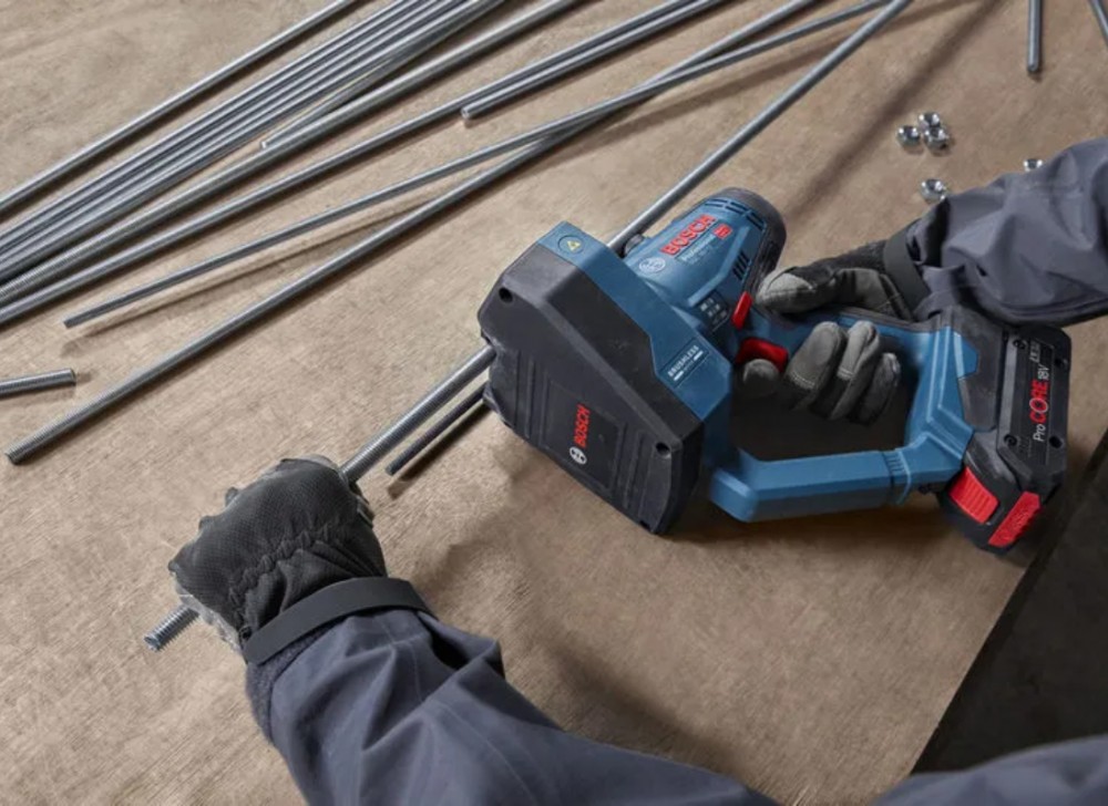 เครื่องตัดสตัดไร้สาย BOSCH GGC 18V 12 Professional 06019M8080  ตัวเปล่า 