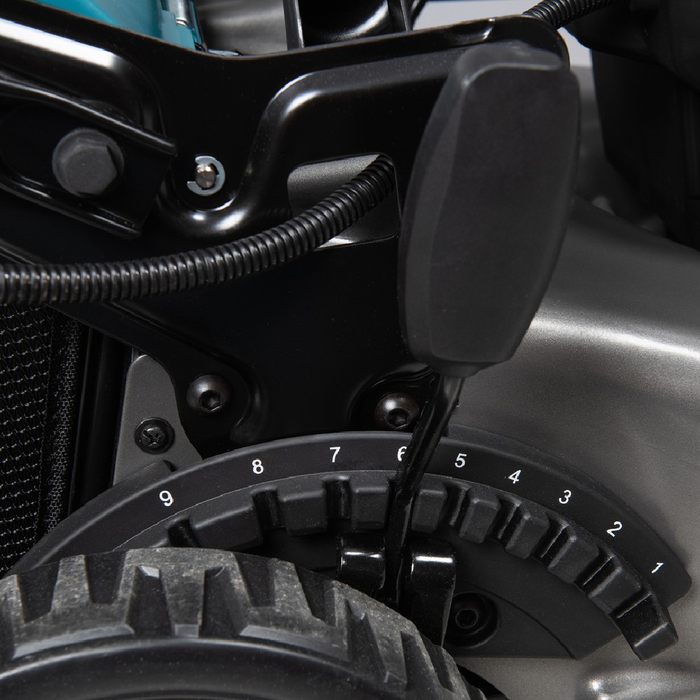 รถตัดหญ้าแบตเตอรี่ MAKITA LM002GZ 40Vmax ขนาด 530 มม   21 นิ้ว   ตัวเปล่า 