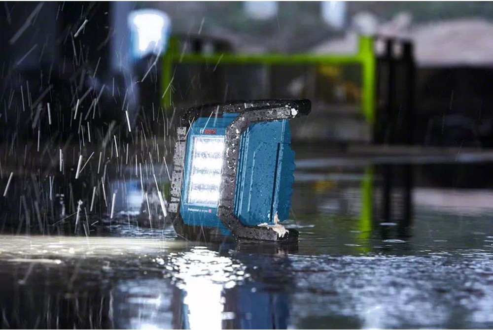ไฟสปอร์ตไลท์ไร้สาย 18V. BOSCH รุ่น GLI 18V-1200 C (ตัวเปล่า)