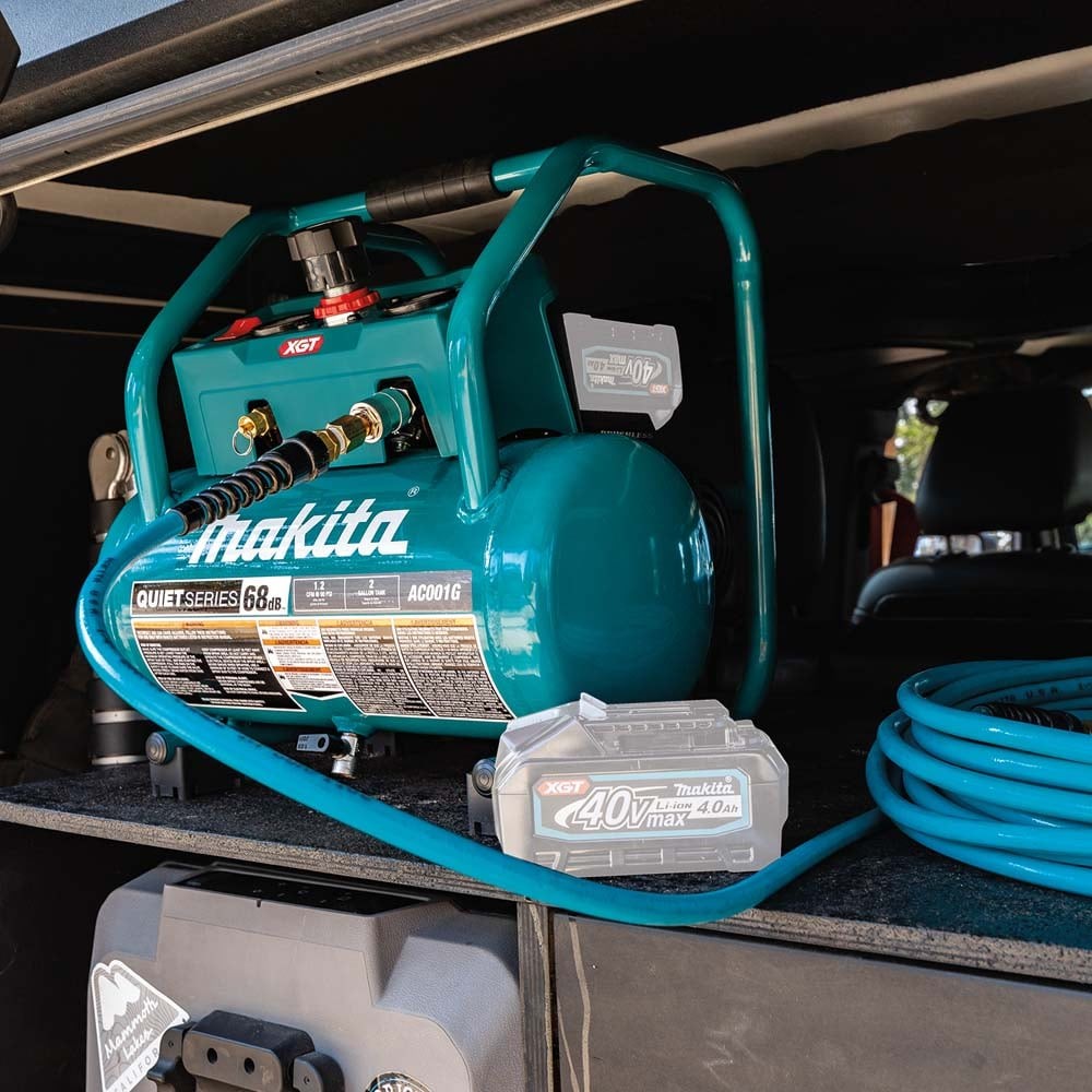 ปั๊มลมไร้สาย MAKITA AC001GZ 18V. (ตัวเปล่า)