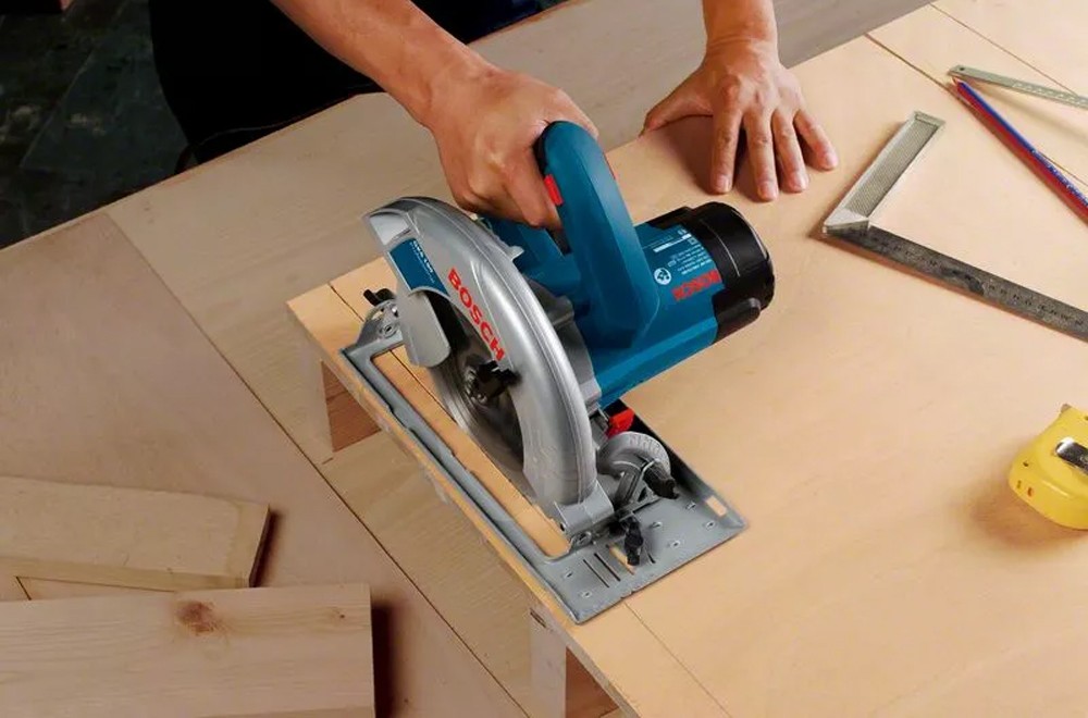 เลื่อยวงเดือน BOSCH GKS 190 ขนาด 7-1/4 นิ้ว