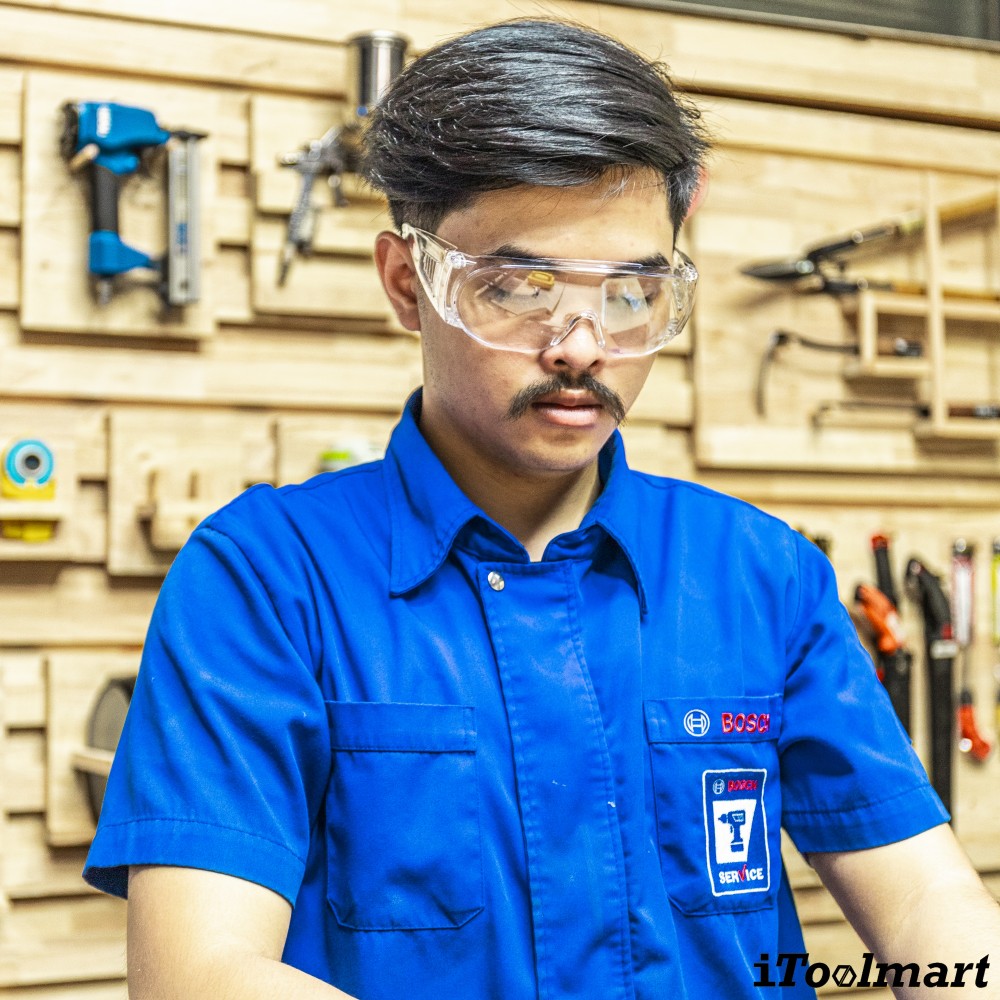 3M™ Safety Glasses 1611 (7010340671)