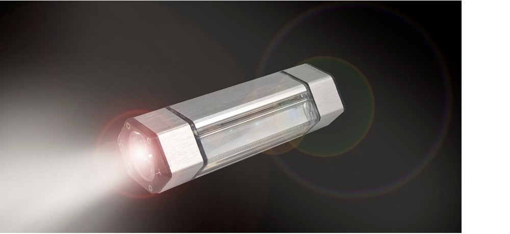 ไฟฉาย LED อเนกประสงค์ BENEX Touch Smart ET 0701