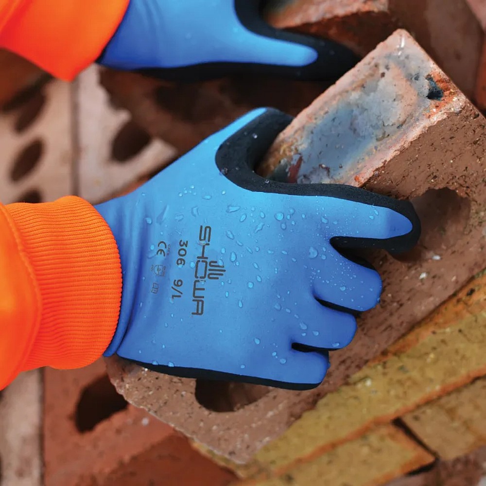 ถุงมือยาง SHOWA GLOVES NO306 Natural rubber full coat gloves Hold ไซส์ M