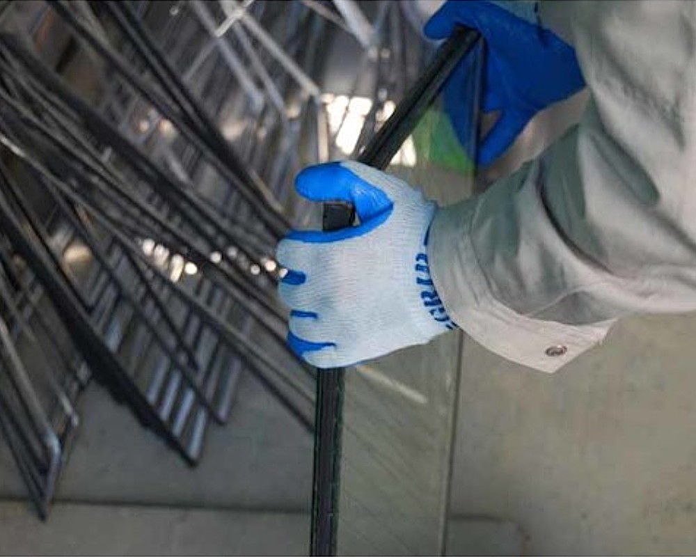 ถุงมือไนไตรล์ SHOWA GLOVES NO360 Nitrile Back-opened Gloves Strong Grip ไซส์ L