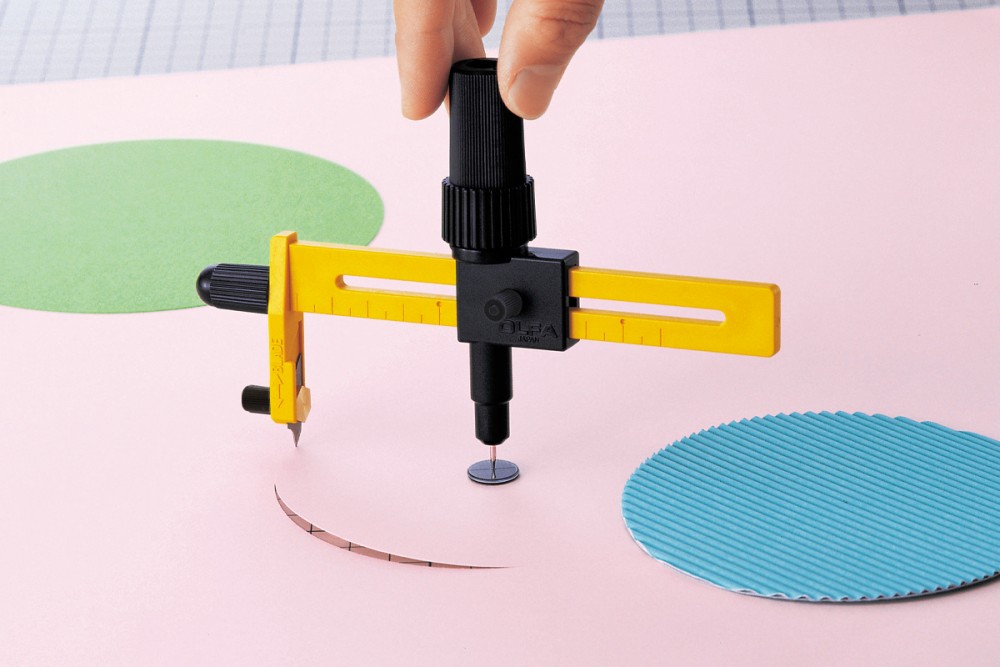 มีดคัตเตอร์วงเวียน OLFA CMP-1 Compass Circle Cutter