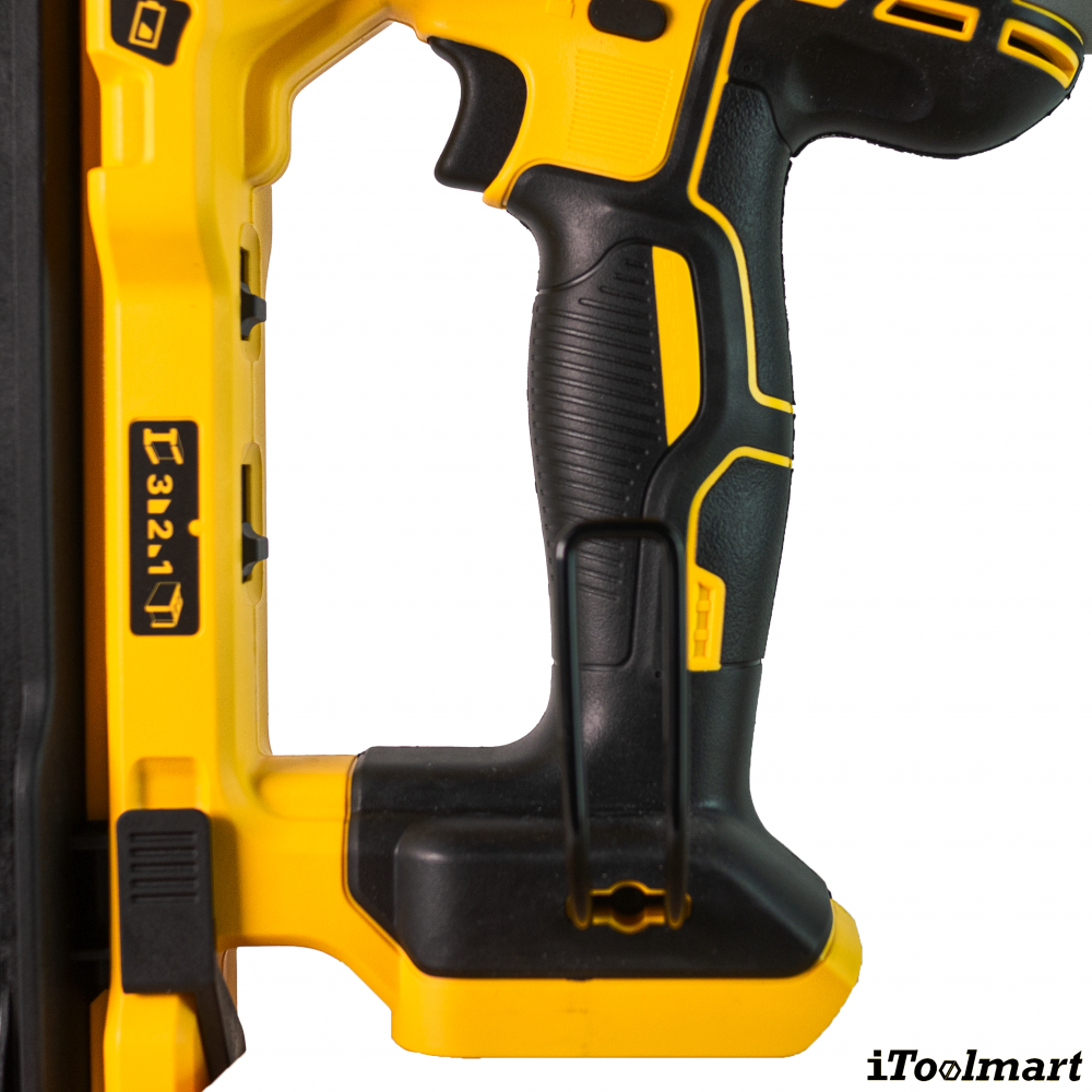 เครื่องยิงตะปูคอนกรีต ไร้สาย DEWALT DCN890 18V XR Li Ion  ตัวเปล่า 