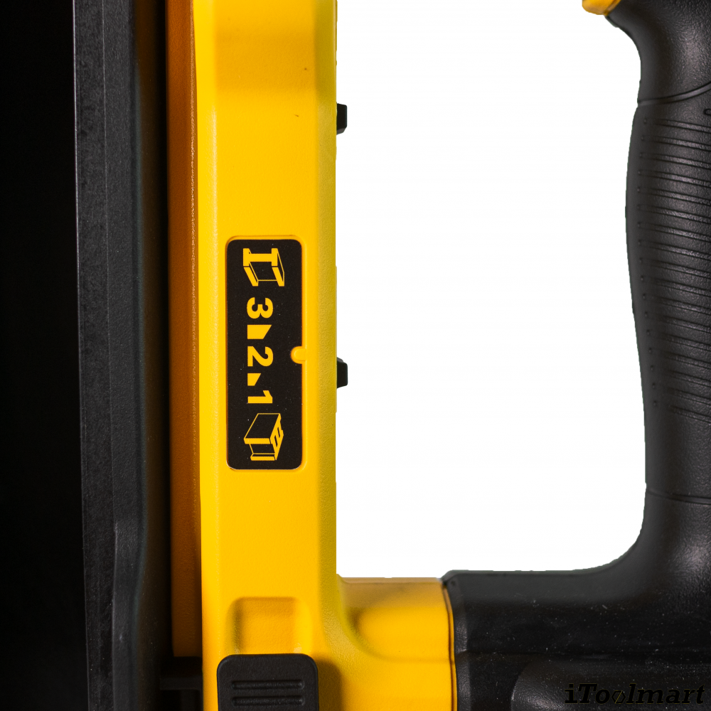 เครื่องยิงตะปูคอนกรีต ไร้สาย DEWALT DCN890 18V XR Li Ion  ตัวเปล่า 