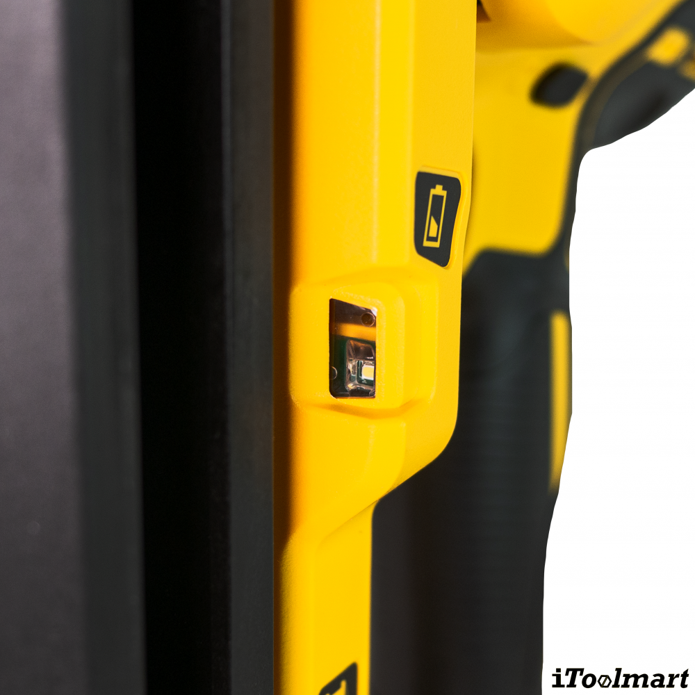 เครื่องยิงตะปูคอนกรีต ไร้สาย DEWALT DCN890 18V XR Li Ion  ตัวเปล่า 